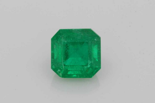 3.82 carat GREEN Smaragdas (1)