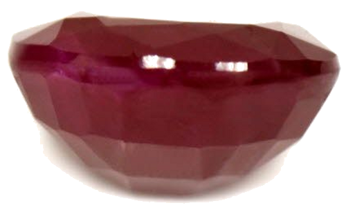 3.04 carat RED Oval Rubinas (1)