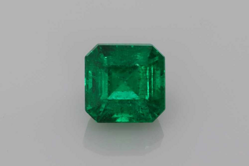1.52 carat GREEN Smaragdas (1)