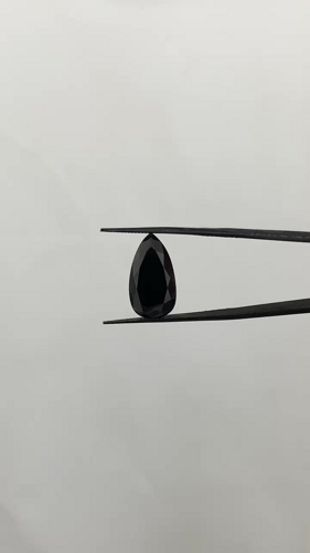 10.05 carat Fancy Black-VVS2 Natūralus Pear Deimantas (1)