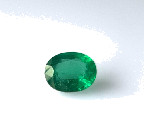 3.41 carat GREEN Smaragdas (1)