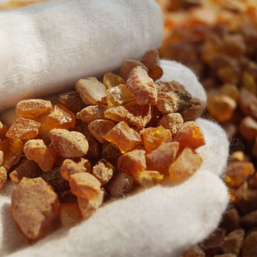 Amber raw 0,01 g - 0,03 g (3)