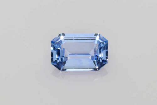 1.82 carat BLUE Safyras (1)