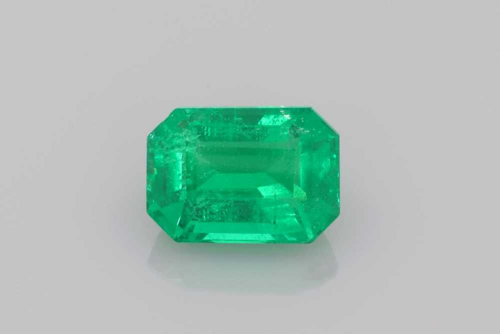 1.8 carat GREEN Smaragdas (1)