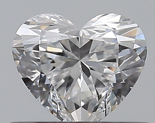 0.41 carat D-VVS2 Natūralus Heart Deimantas (1)