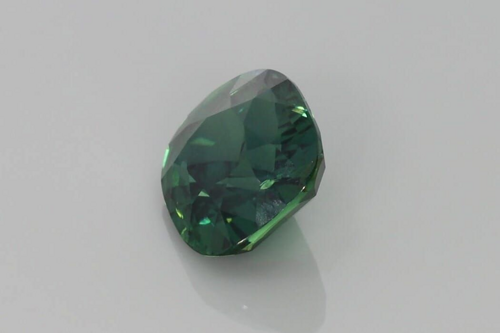 3.09 carat MULTI_COLOR Safyras (1)