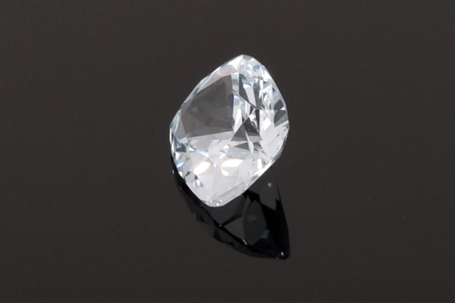 1.95 carat WHITE Safyras (1)