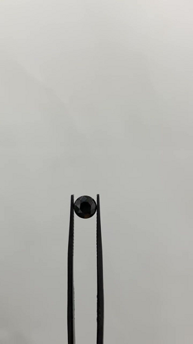 0.86 carat Fancy Black-VVS2 Excellent cut Natūralus Round Deimantas (1)