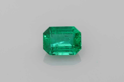 1.73 carat GREEN Smaragdas (1)