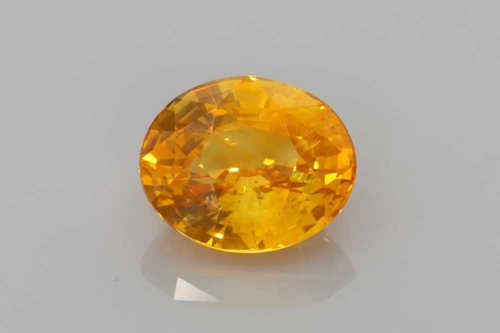 3.07 carat YELLOW Safyras (1)
