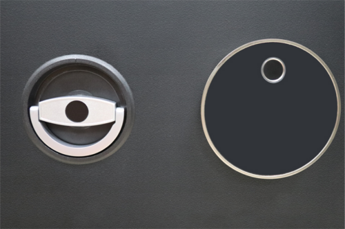 Стенен сейф с електрическо заключване M30FP (26 кг.) (8)