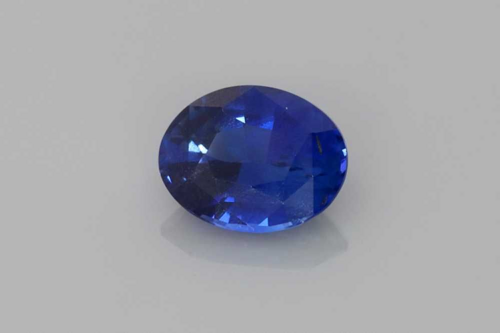 0.81 carat BLUE Safyras (1)