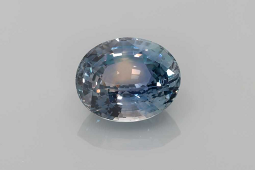 3.93 carat BI_COLOR Oval Safyras (1)