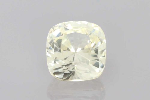 4.89 carat YELLOW Safyras (1)