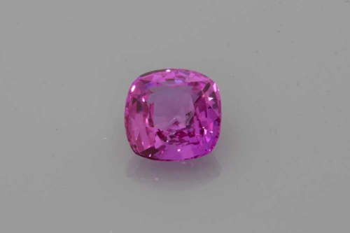 1.67 carat PINK Safyras (1)