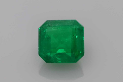 2.04 carat GREEN Smaragdas (1)