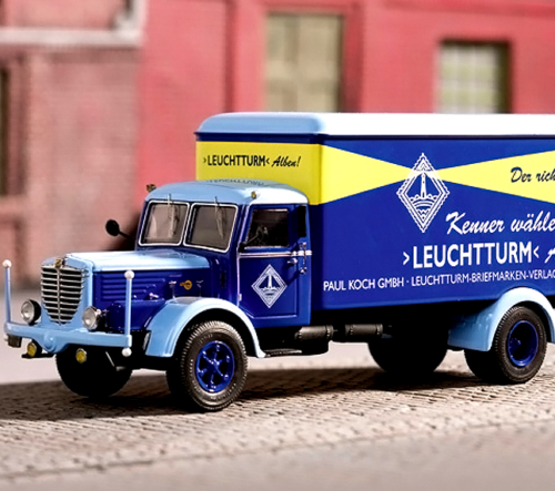 Коллекционная модель фургона Leuchtturm BUSSING 8000 (1:43) (3)