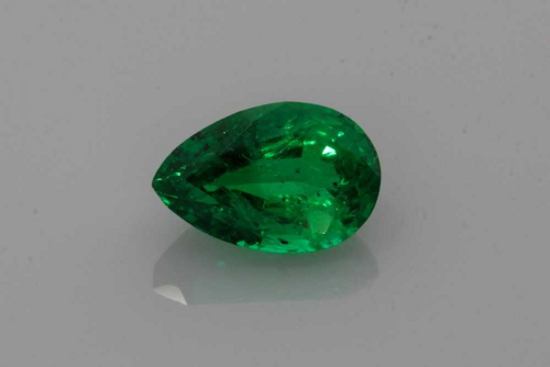 1.28 carat GREEN Smaragdas (1)