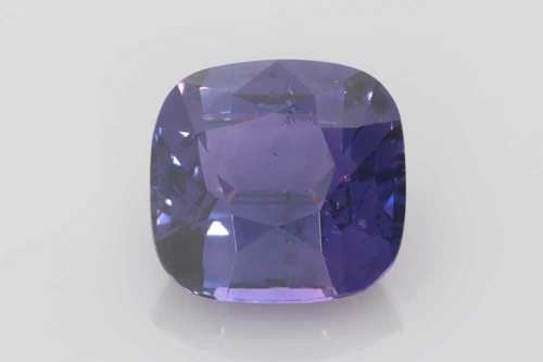 6.07 carat BI_COLOR Safyras (1)