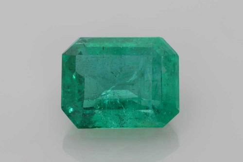 6.79 carat GREEN Smaragdas (1)