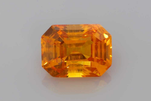 4.66 carat ORANGE Safyras (1)