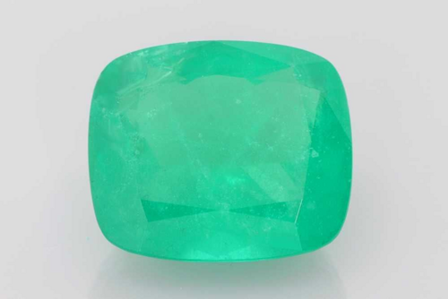 9.02 carat GREEN Smaragdas (1)