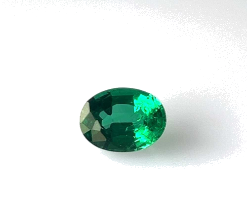 1.33 carat GREEN Smaragdas (1)