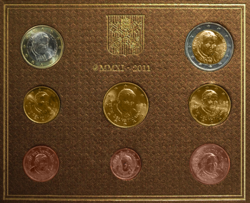 2011 Vatican Benedict XVI BU Euro coin set (2)