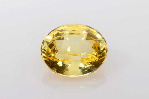 3.54 carat YELLOW Safyras (1)