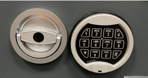 Огнеупорен и защитен от взлом сейф Griffon CL II.50.E (110 кг) (8)