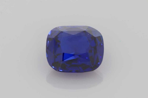 5.04 carat BLUE Safyras (1)