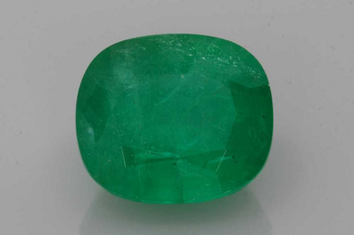 8.5 carat GREEN Smaragdas (1)