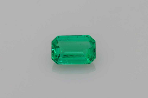 0.79 carat GREEN Smaragdas (1)