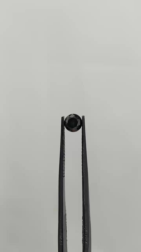 0.52 carat Fancy Black-VVS2 Excellent cut Natūralus Round Deimantas (1)