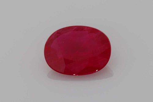 2.4 carat RED Rubinas (1)