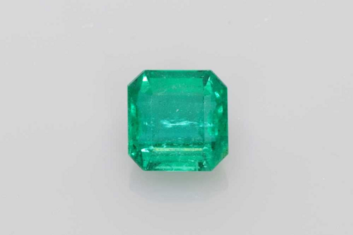 3.22 carat GREEN Smaragdas (1)