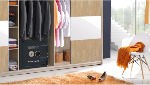 Огнеупорен и защитен от взлом сейф Griffon CL II.50.E (110 кг) (4)