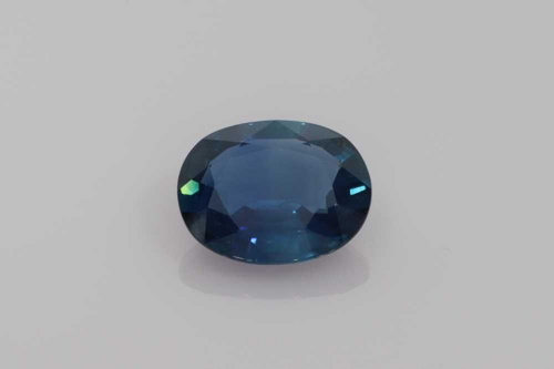 6.28 carat BLUE Safyras (1)