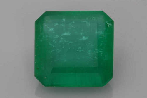 6.88 carat GREEN Smaragdas (1)