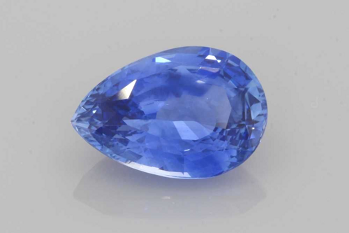 8.65 carat BLUE Safyras (1)