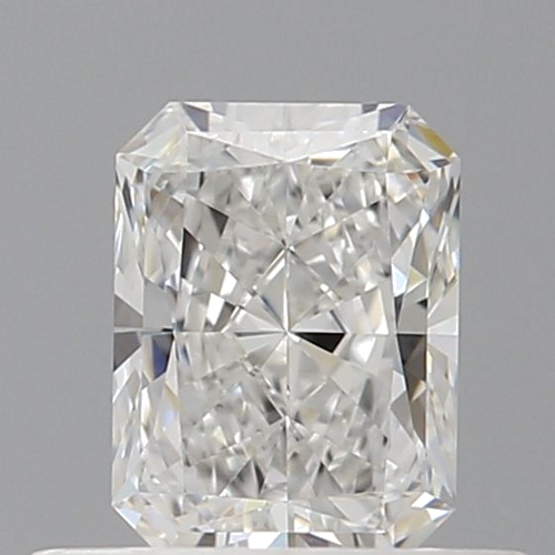 0.51 carat E-VVS1 Natūralus Radiant Deimantas (1)
