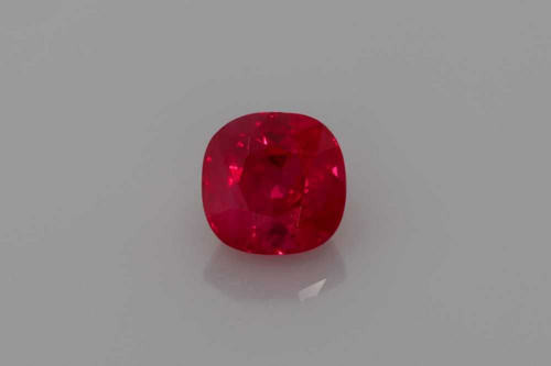 1.46 carat RED Rubinas (1)