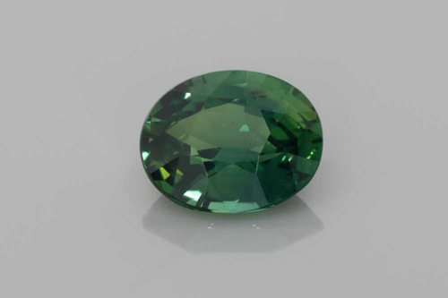 3.52 carat MULTI_COLOR Safyras (1)