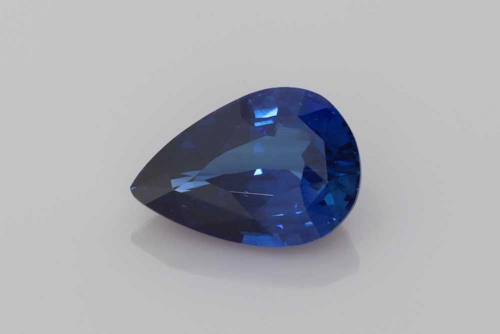 5.07 carat BLUE Safyras (1)