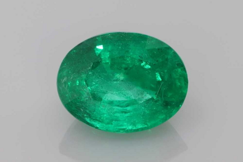 4.66 carat GREEN Smaragdas (1)