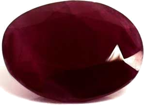 1.65 carat RED Oval Rubinas (1)
