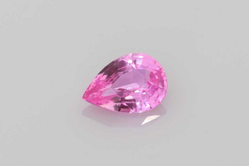 0.7 carat PINK Pear Safyras (1)