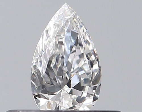 0.24 carat E-VS1 Natūralus Pear Deimantas (1)