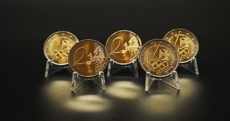 2 eurų proginės monetos